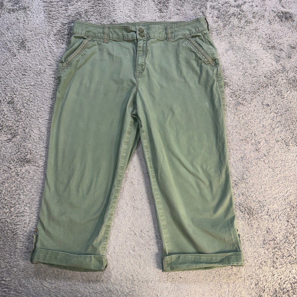 Gloria Vanderbilt Women Size 14 Olive Green Slimming Capri Pants Cuffed Stretch